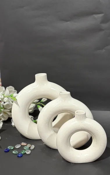 White Speckle Ceramic Donut Vase Set of 3 - Graduated Ring Vases for Hotel and Cafe Decor