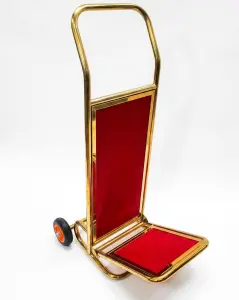 heavy duty lauggage hand trunk image 1
