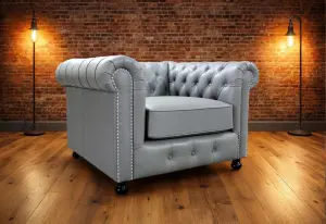 Chesterfield Leather Sofa image 5